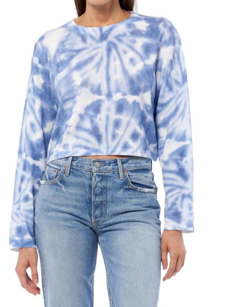 Front of a model wearing a size L Blake Sweater in Azure in Azure by 360 Cashmere. | dia_product_style_image_id:332513